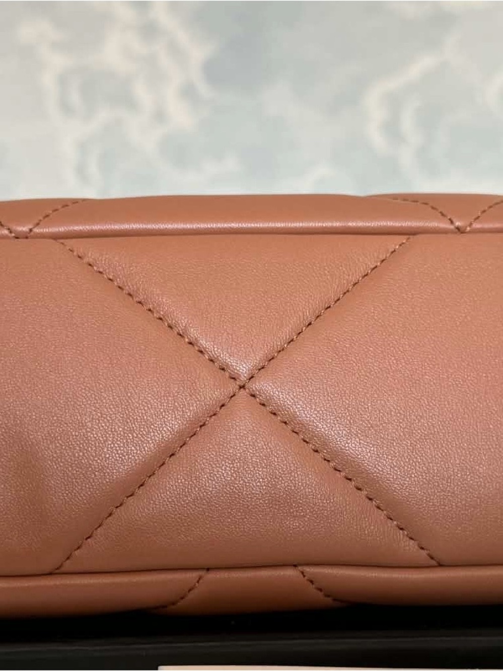 Chanel 19 Small Medium Caramel Brown Flap Bag - Picture 3 of 8